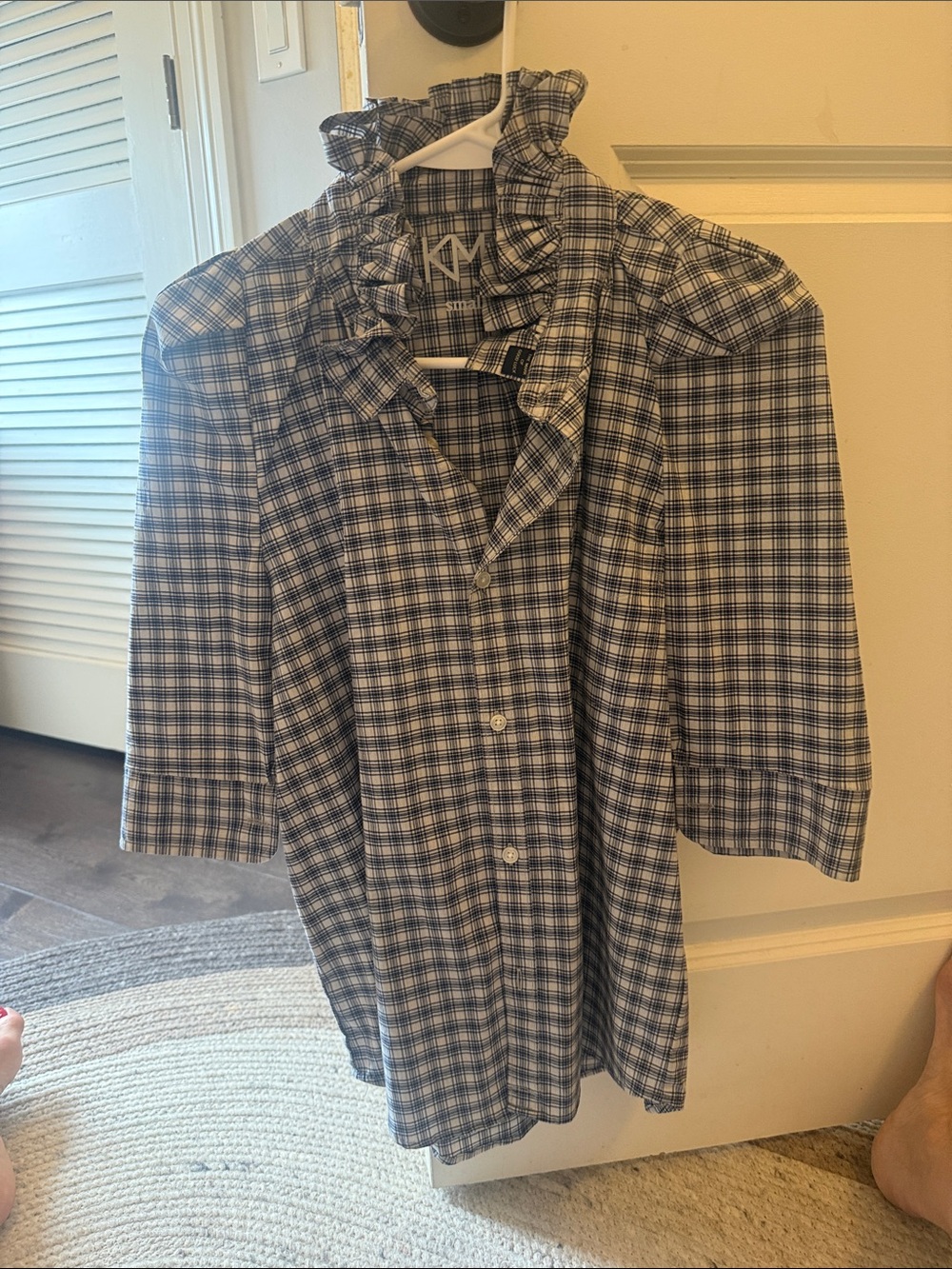KMJ Bontina Plaid Button-Up Blouse in Navy & White